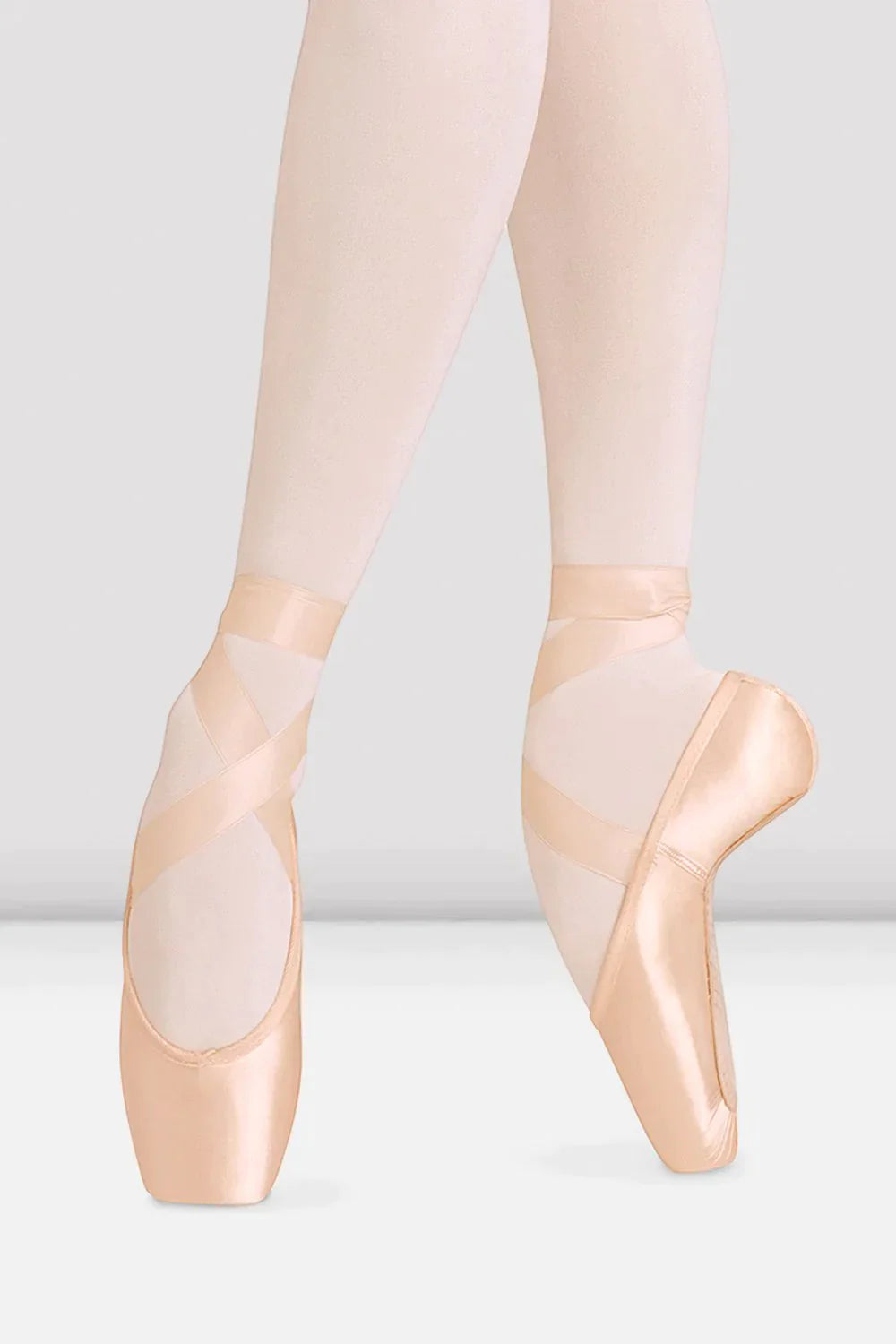 S0180L Heritage Pointe Shoes - Color B31