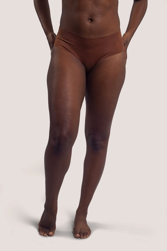 NB007-Nude barre Bikini Panty