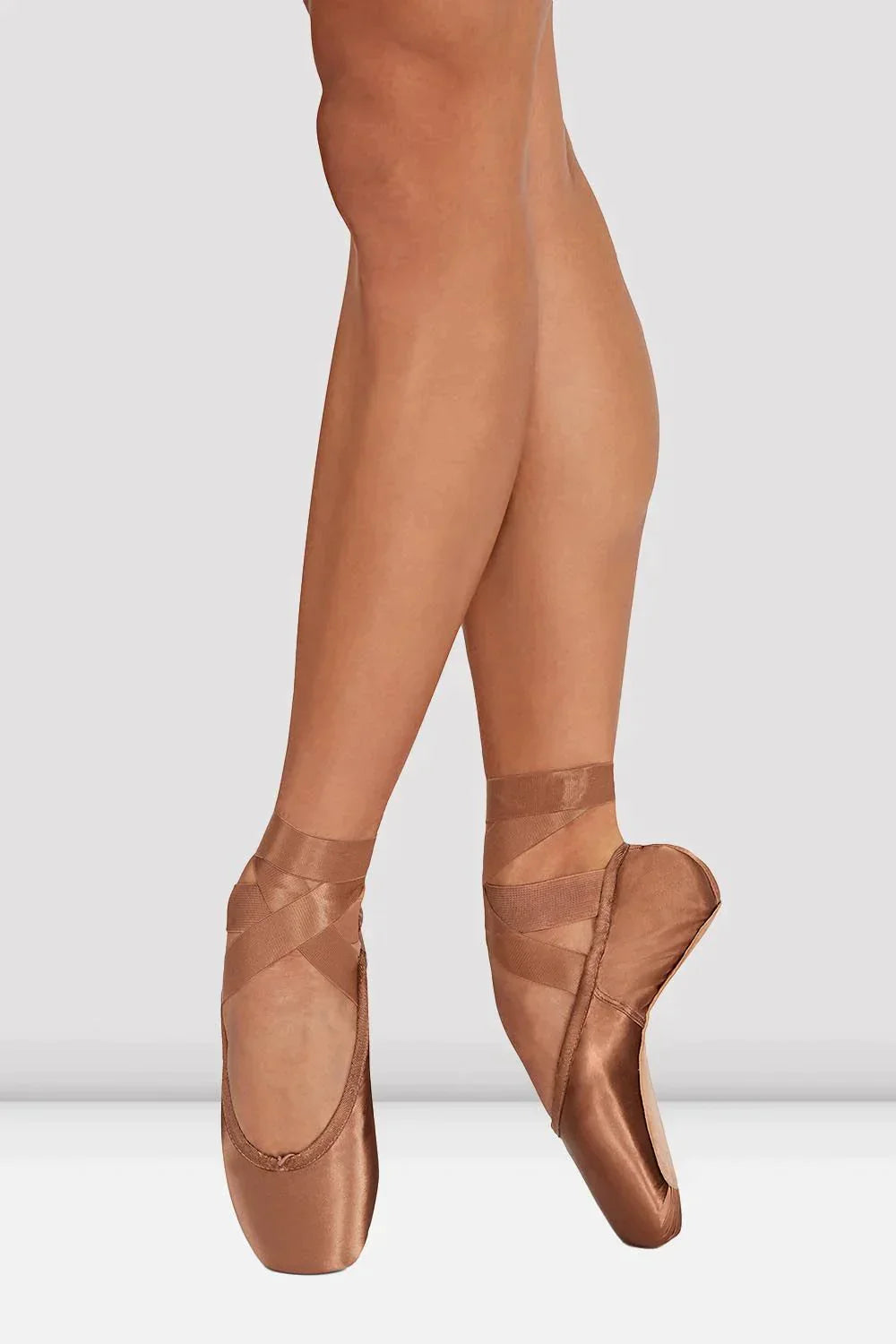 S0180L Heritage Pointe Shoes - Color B31