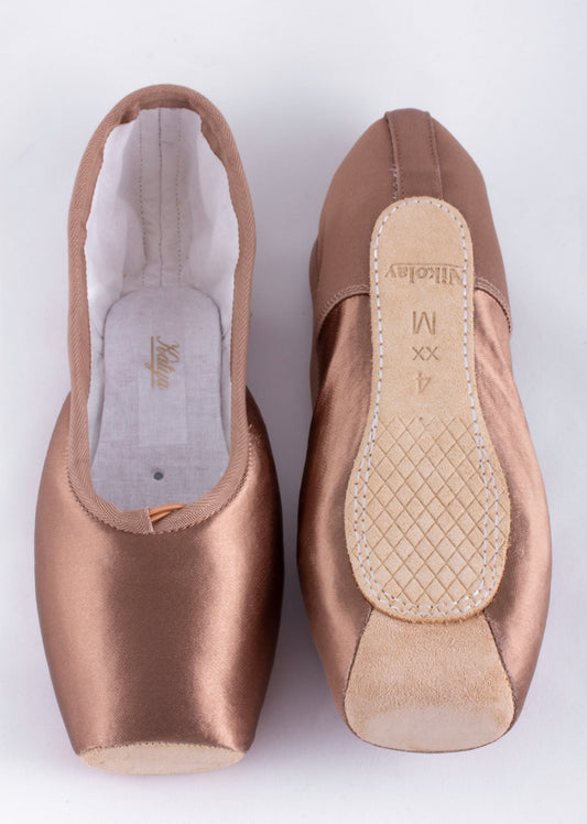 0537dn SMARTPOINTE Dark Nude 4.5 3x M