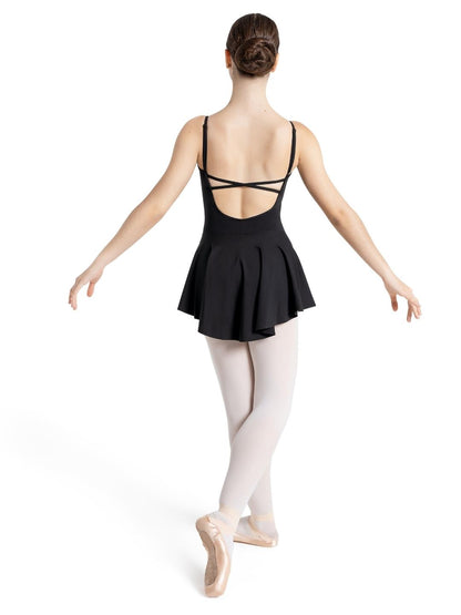 MC814w-Circle Skirt