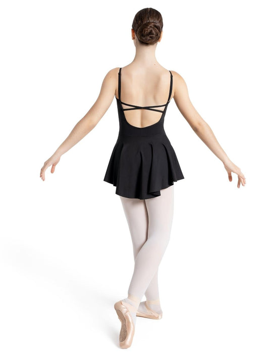 MC814w-Circle Skirt