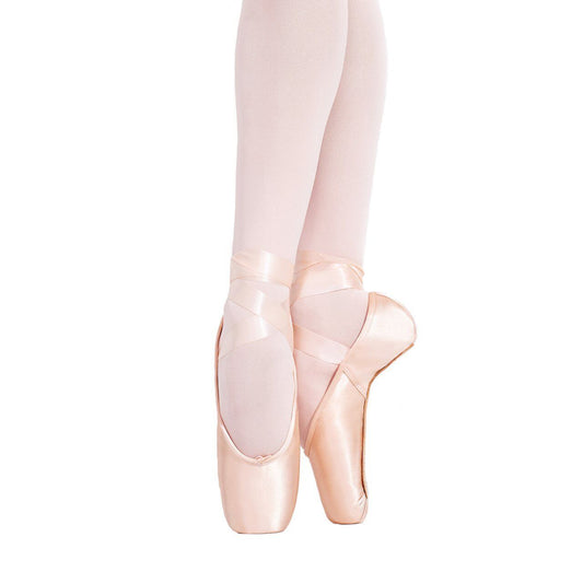 Clearance  Aria Pointe Shoe